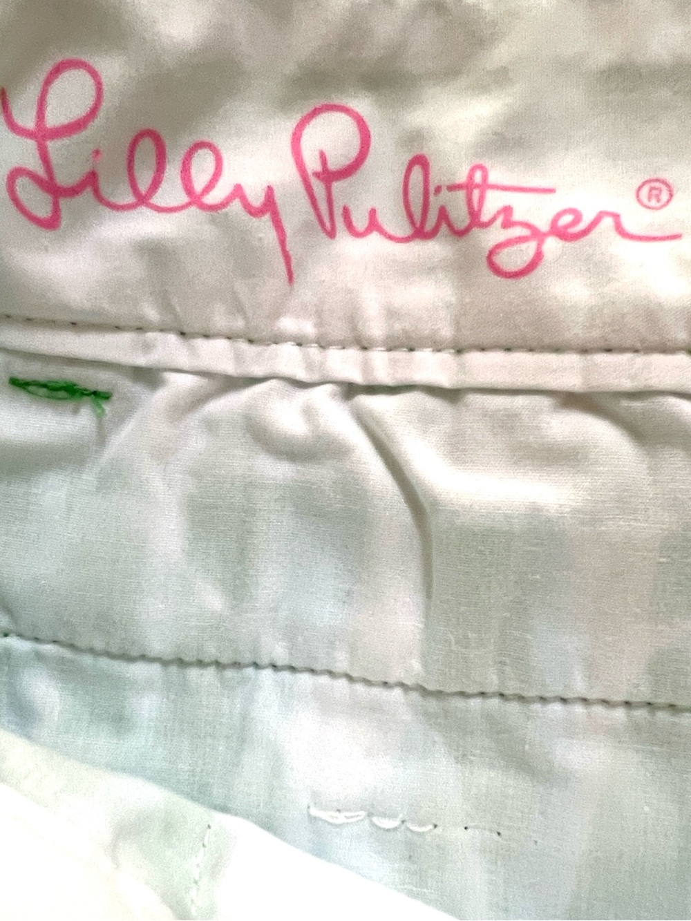 Lilly Pulitzer 10” The Chipper Bermuda Shorts Resort White Finders Keepers Sz 6 - Picture 3 of 5